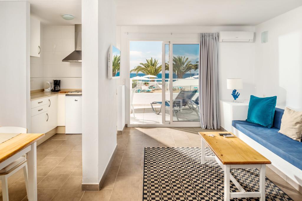 Neptuno Suites - Adults Only Costa Teguise Phòng bức ảnh